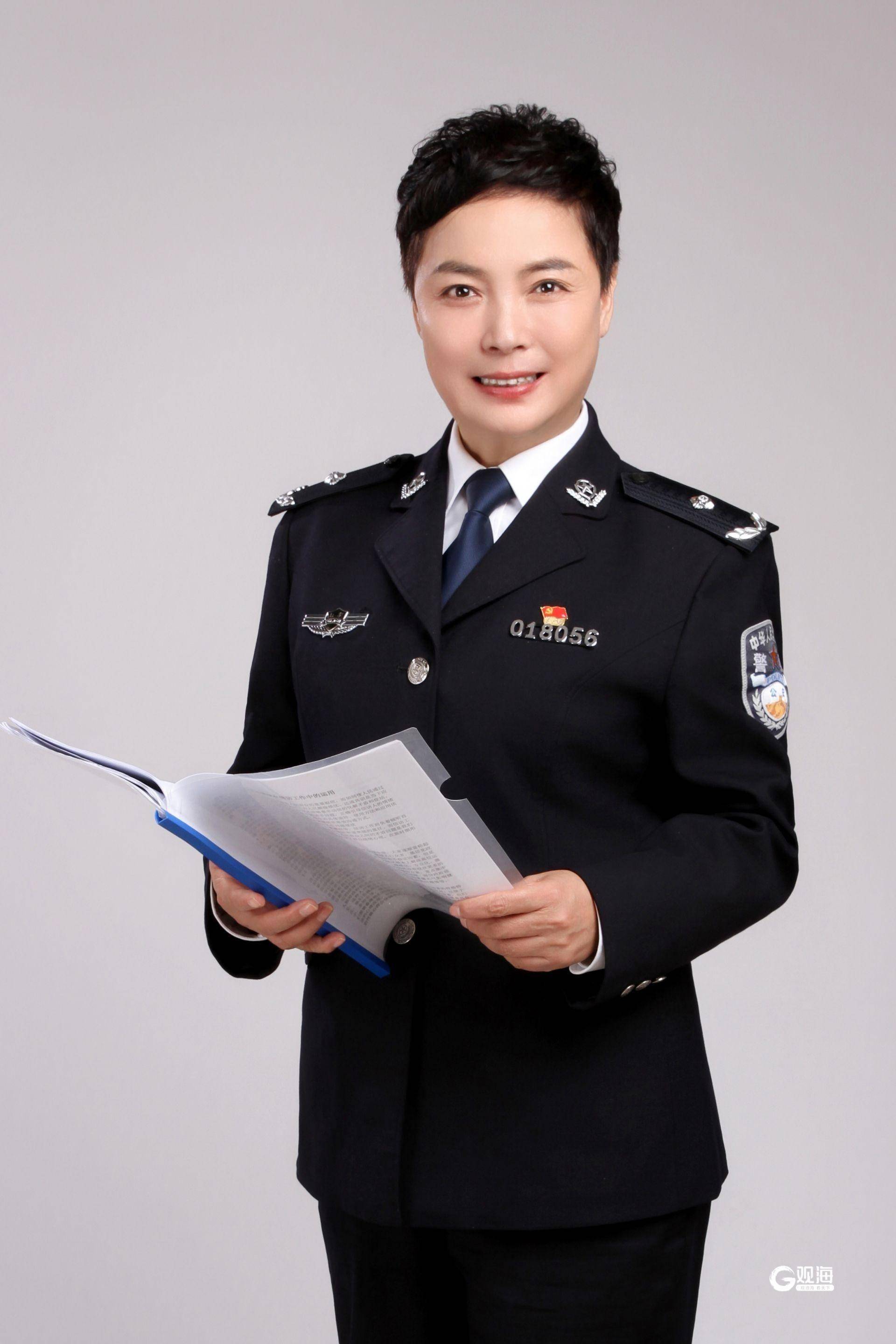 女警毕业后做什么工作好(女生警校毕业了能做什么工作)